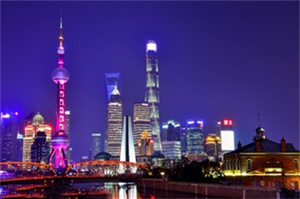 story and hip-hop meet at night